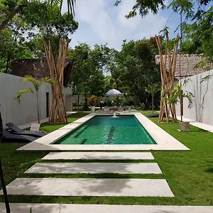 Aqua Viva Hotel Tulum